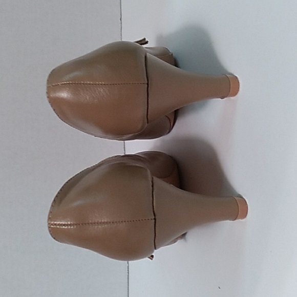River Berry Mila Chunky Mid Heel Mary Jane Tan Heels Size 7 (S… - Picture 5 of 9